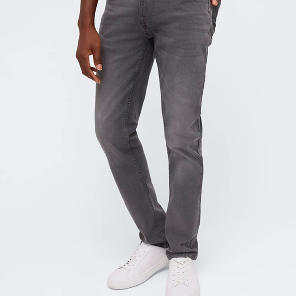 Kenneth Cole Gray Slim Fit Jeans 34x32 Stretch Denim Modern Casual Style